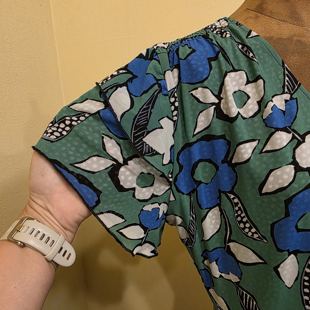 CAbi Reversible Celebrate the Dress Green Floral Black White Flowy Midi Medium - Picture 8 of 15